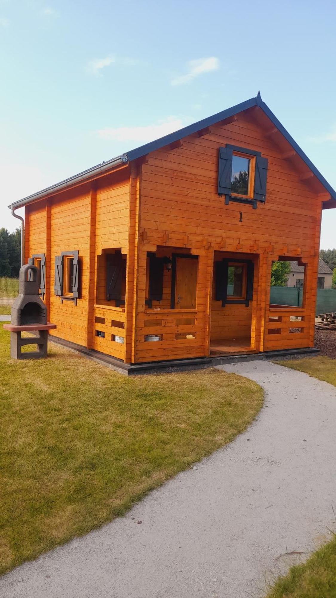 Osada Gardenia Villa Ślesin Exteriör bild