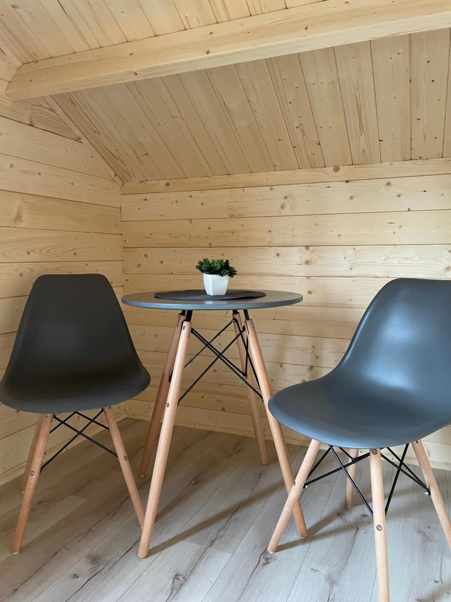 Osada Gardenia Villa Ślesin Exteriör bild